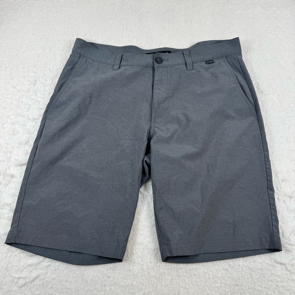 Travis Mathew Shorts Mens Size 33 Gray Microfiber Chino Golf Stretch Casual